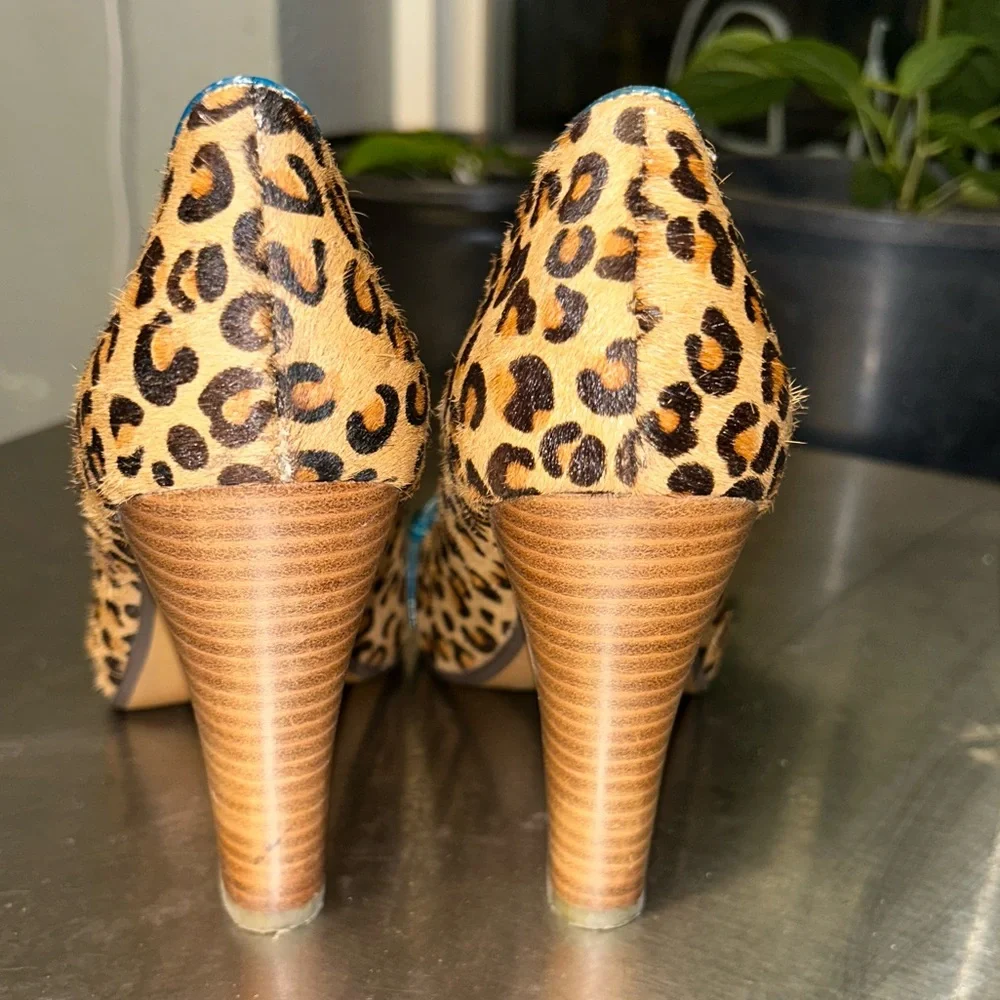 Naughty monkey leopard print, high heeled, open toe women’s size 6 - Picture 4 of 9